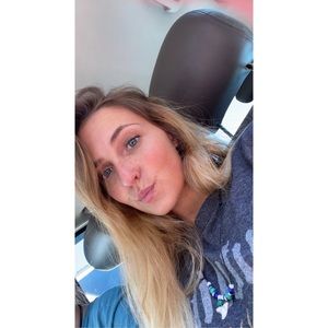 Meet your Posher, Savannah